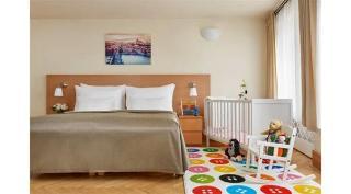 Mostecká 12 Hotel